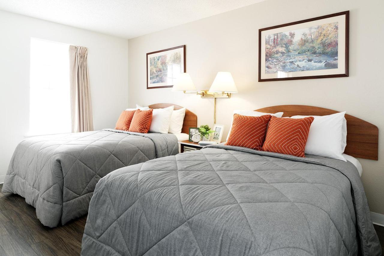 Intown Suites Extended Stay Greensboro Nc - Lanada Exteriör bild