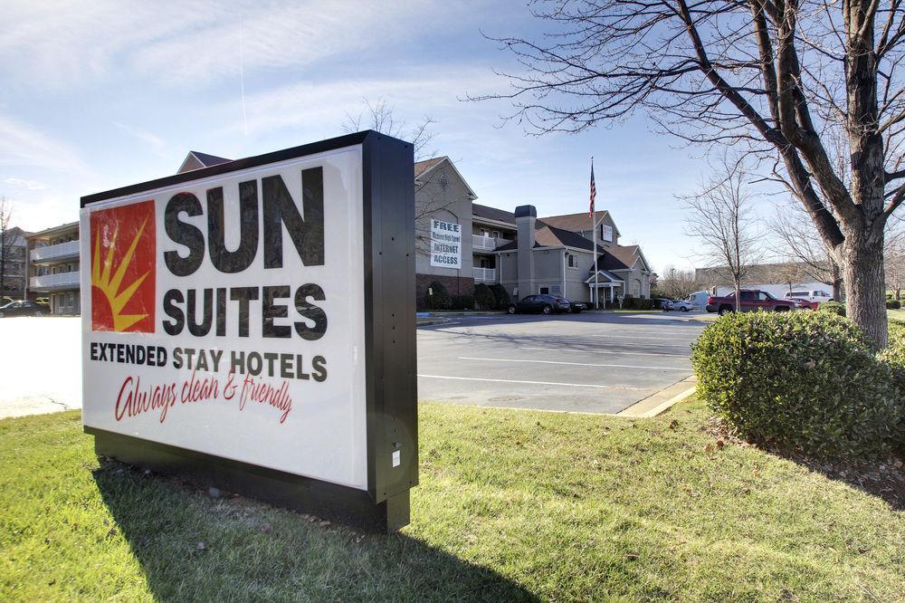 Intown Suites Extended Stay Greensboro Nc - Lanada Exteriör bild