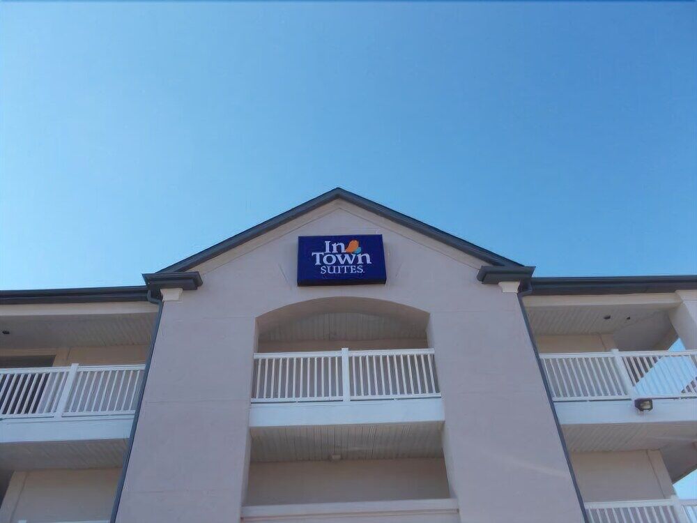 Intown Suites Extended Stay Greensboro Nc - Lanada Exteriör bild
